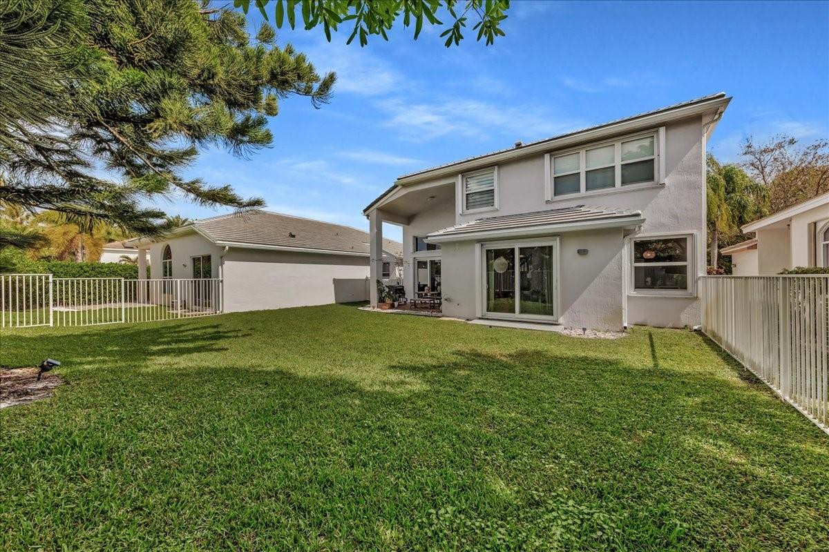 Cypress Cay 156-35 B - Residential