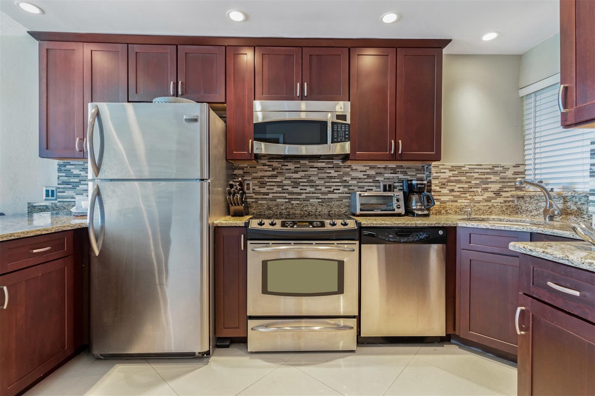 Breakers Condo - Residential Lease