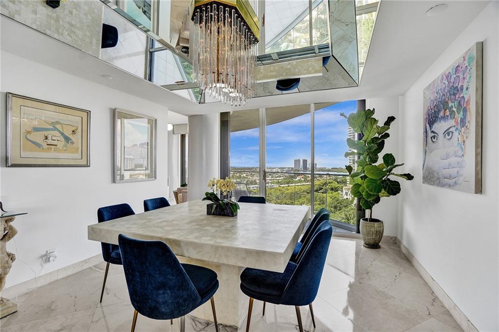 Williams Island - Residential