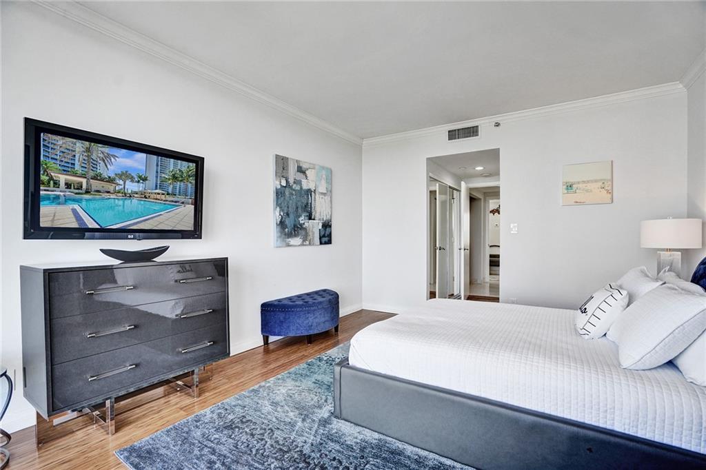 Williams Island - Residential