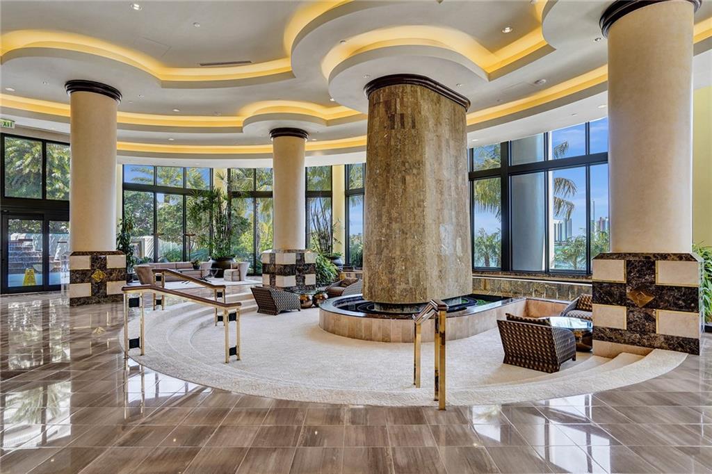 Williams Island - Residential