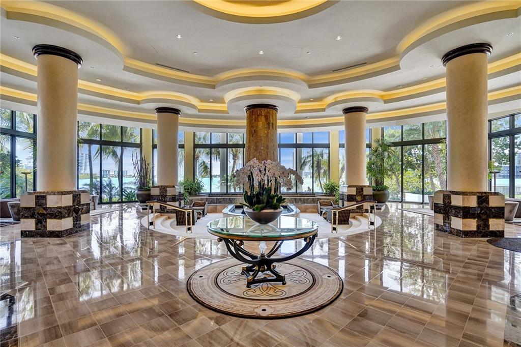 Williams Island - Residential