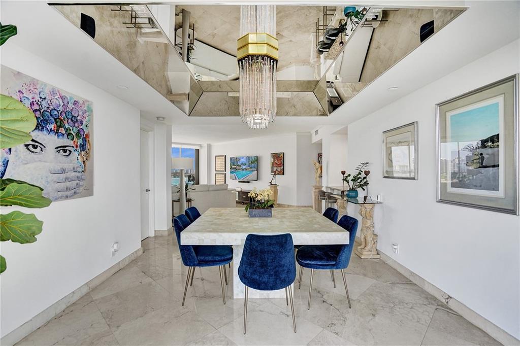 Williams Island - Residential