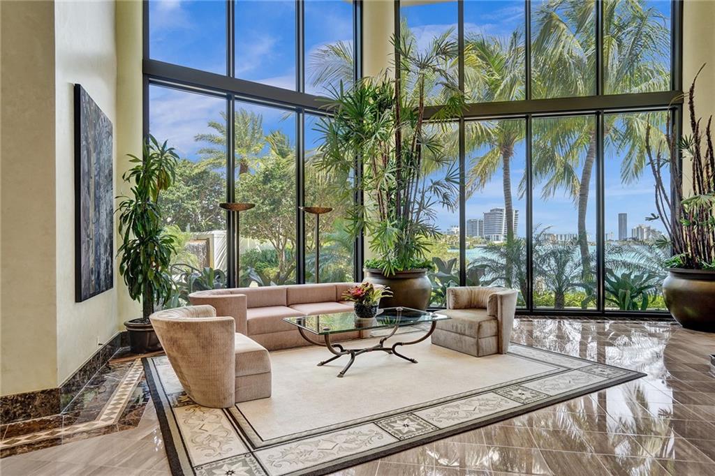 Williams Island - Residential