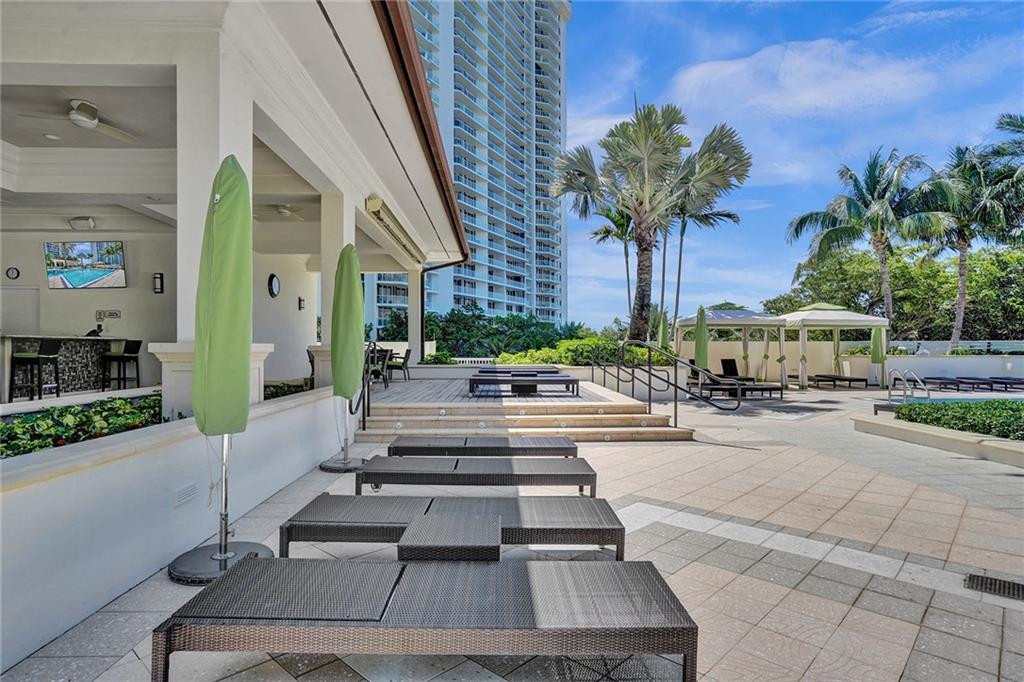 Williams Island - Residential