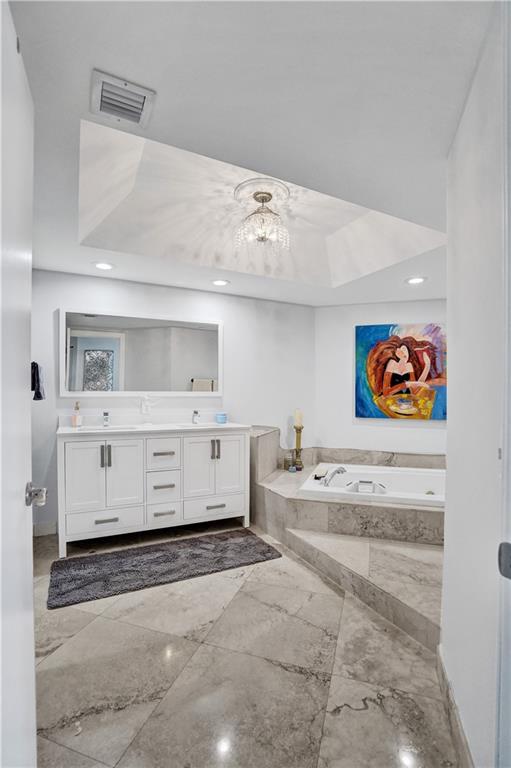 Williams Island - Residential