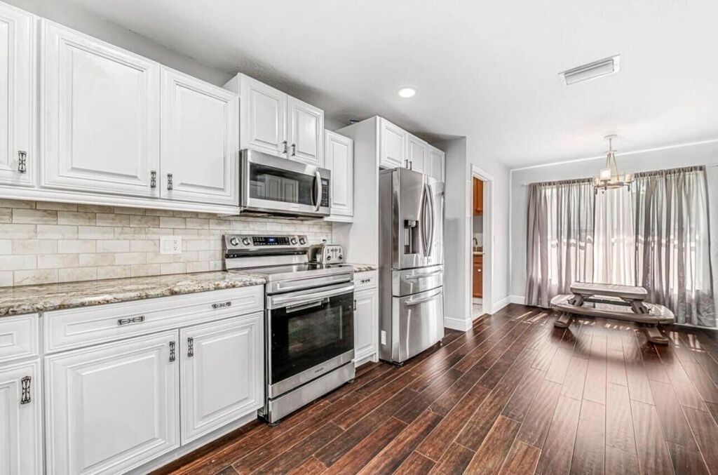 Photo of 97 W Palm Avenue, Lake Worth, FL 33467 (MLS # B26030099)