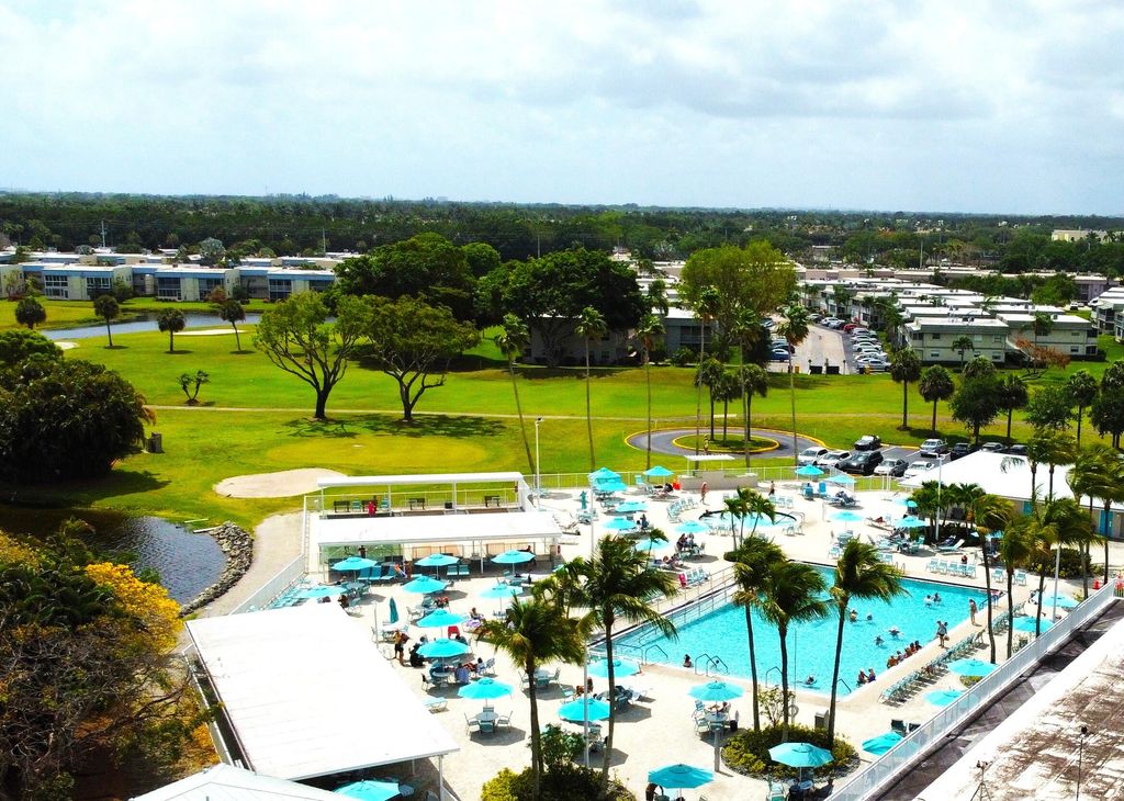 Photo of 586 Normandy Ln #586, Delray Beach, FL 33484 (MLS # B26011502)