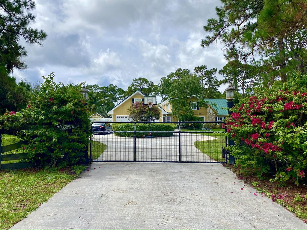 Photo of 16560 Alexander Run, Jupiter, FL 33478 (MLS # R10978045)