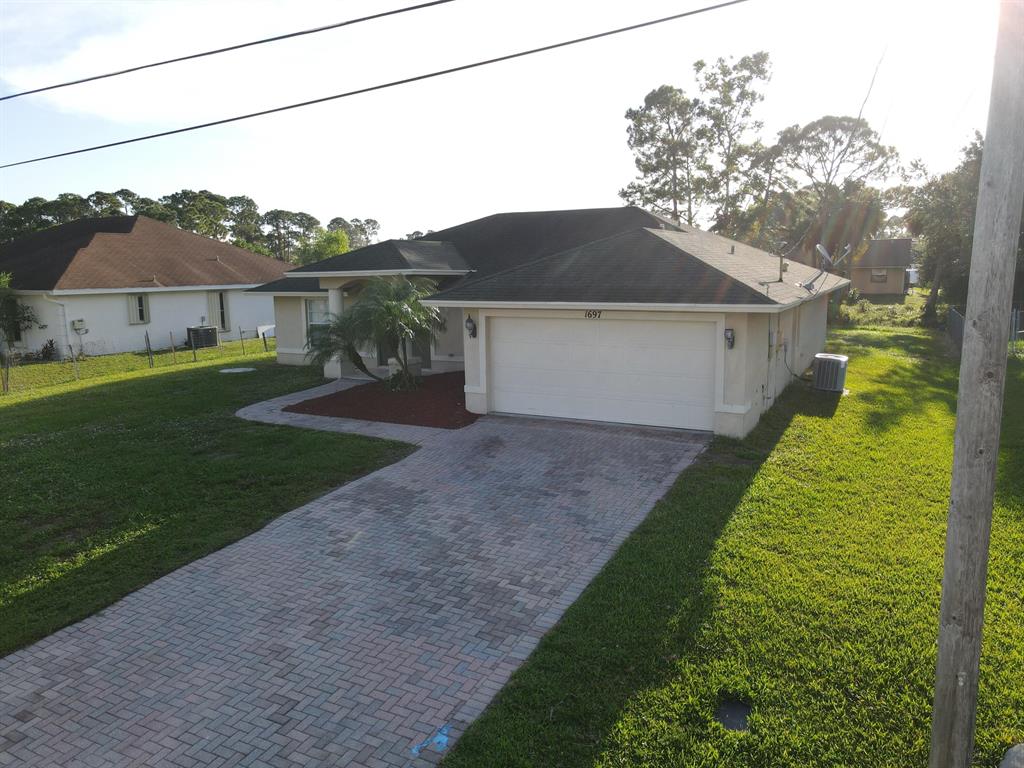 PORT ST LUCIE SECTION 20 - Residential