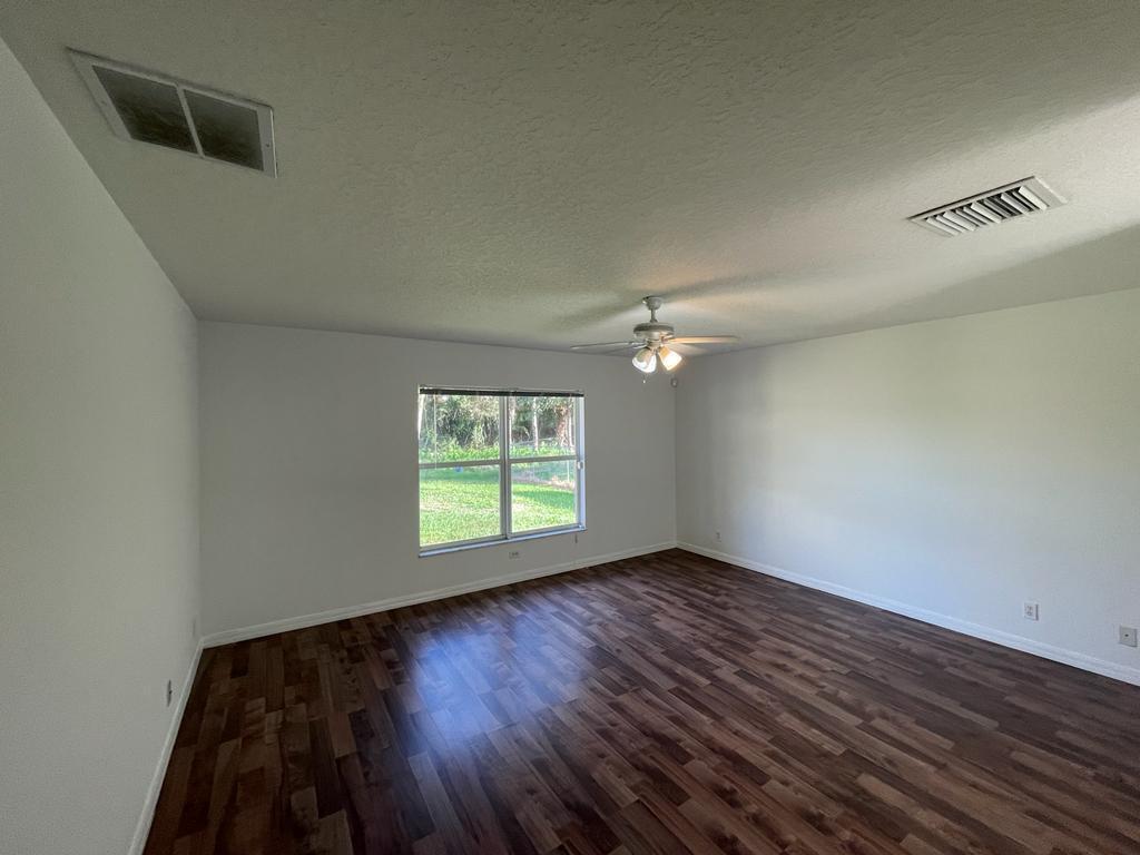 PORT ST LUCIE SECTION 20 - Residential