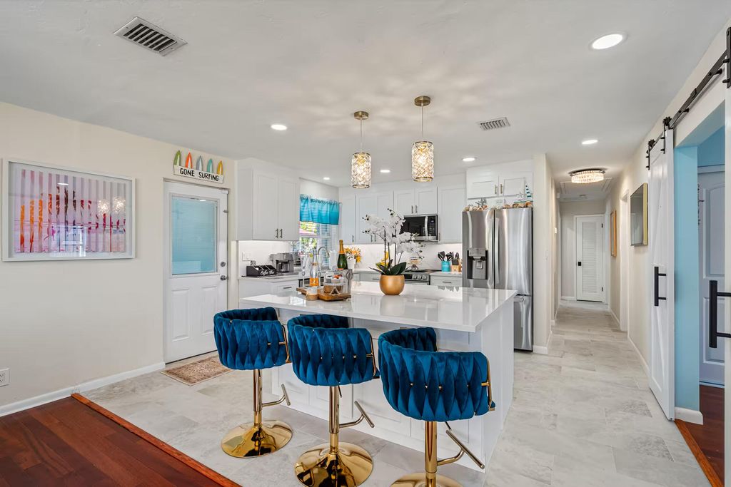 Photo of 2191 NE 55th Street, Fort Lauderdale, FL 33308 (MLS # B26045886)