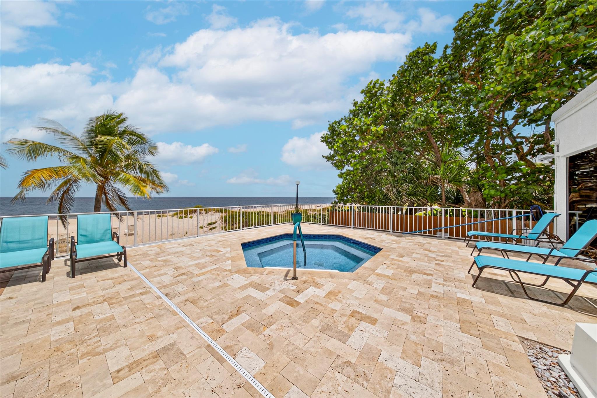 Pompano Aegean - Residential