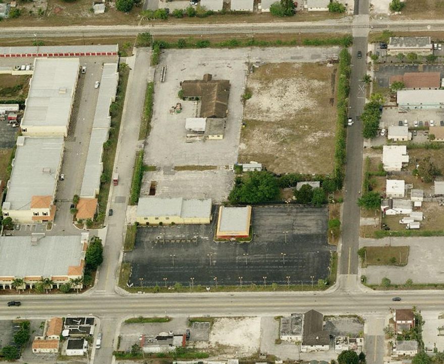 Amazing opportunity for a Car Dealership or a Developer.  5.5 acres on Dixie Hwy in Lake Worth Florida.  This is one the last great parcels left in Palm Beach County waiting to be developed or used.