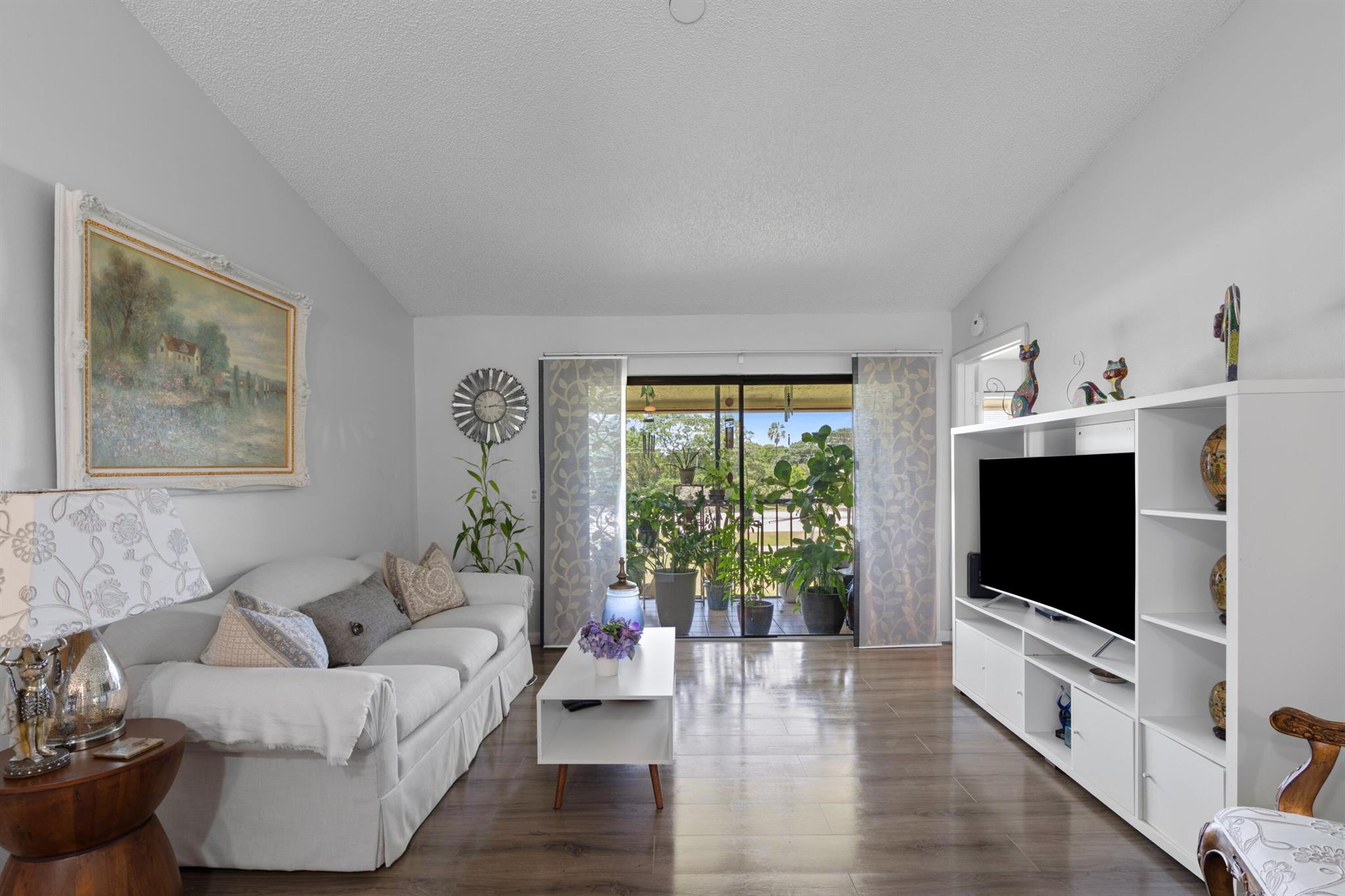 22100 Palms Way 204