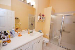 VENETIAN ISLES - Residential