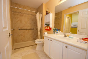 VENETIAN ISLES - Residential