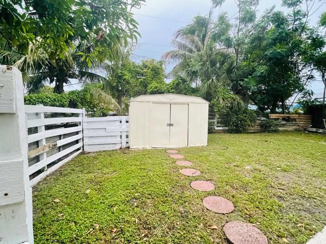 HILLCREST AT L W - Residential