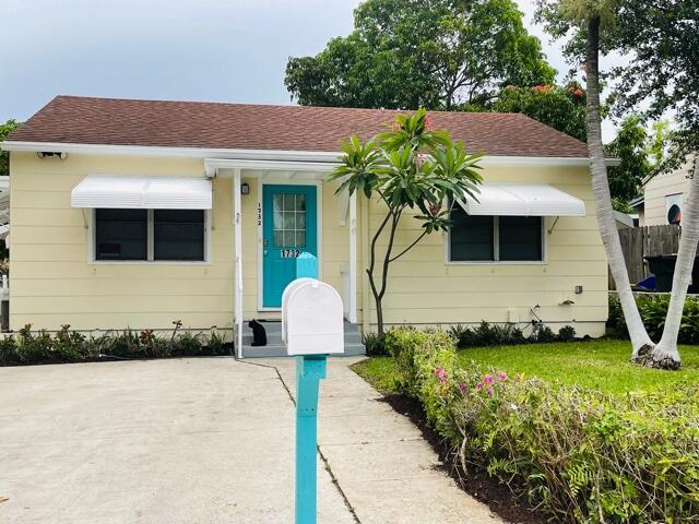 HILLCREST AT L W - Residential