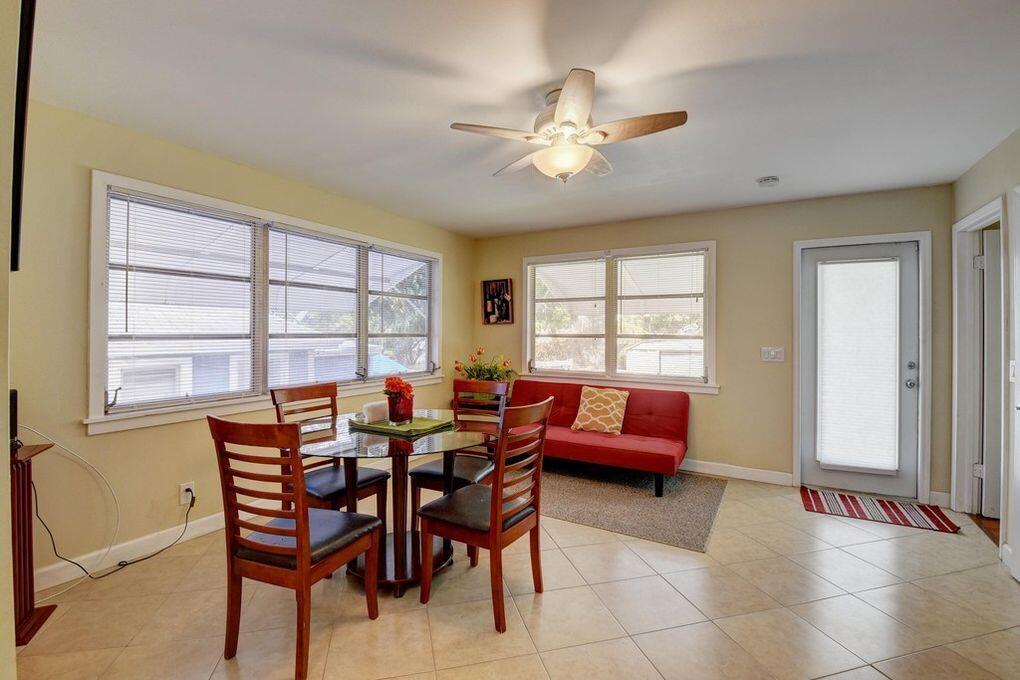 HILLCREST AT L W - Residential