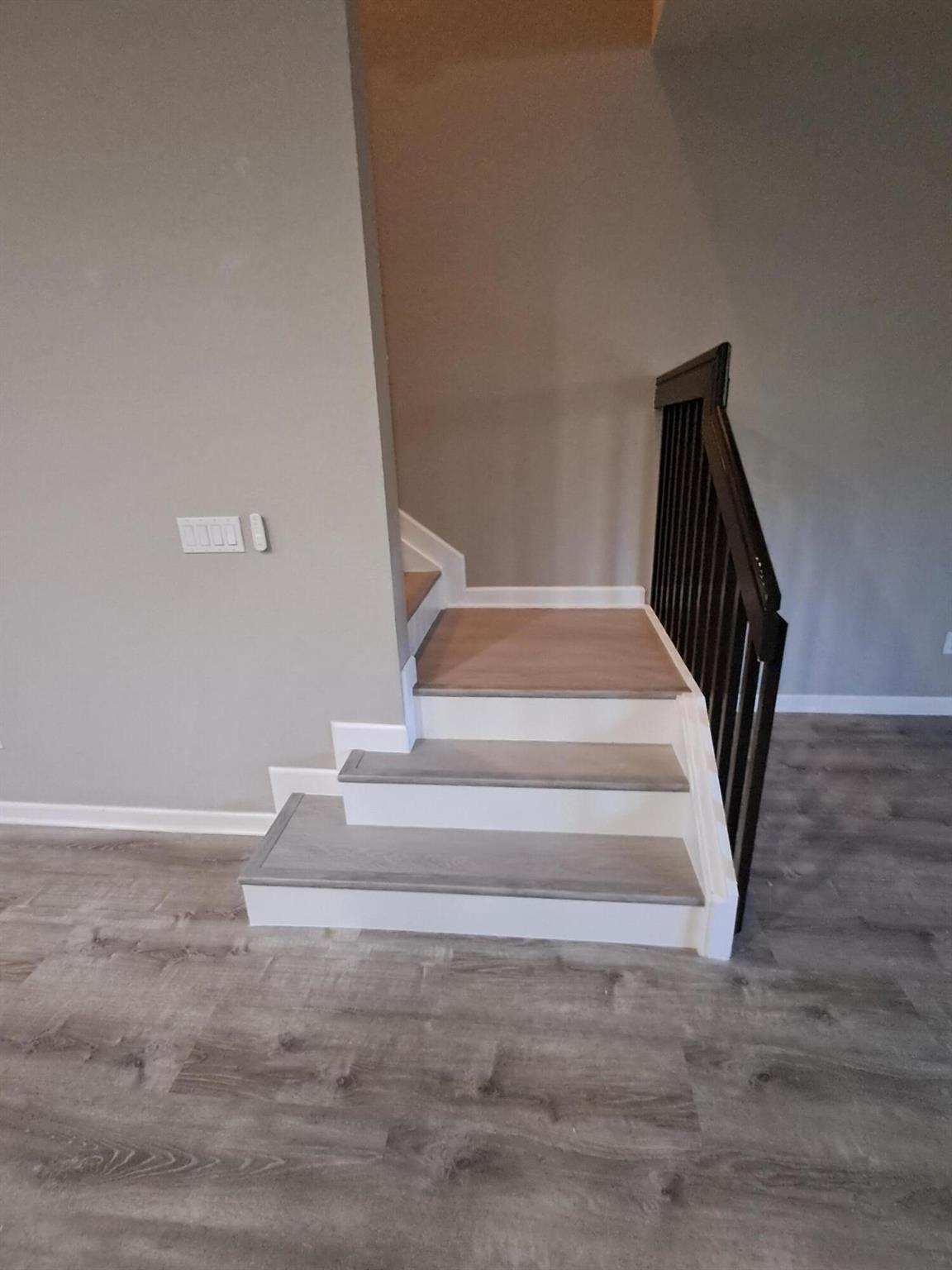 WELLINGTON PARC - Residential Lease