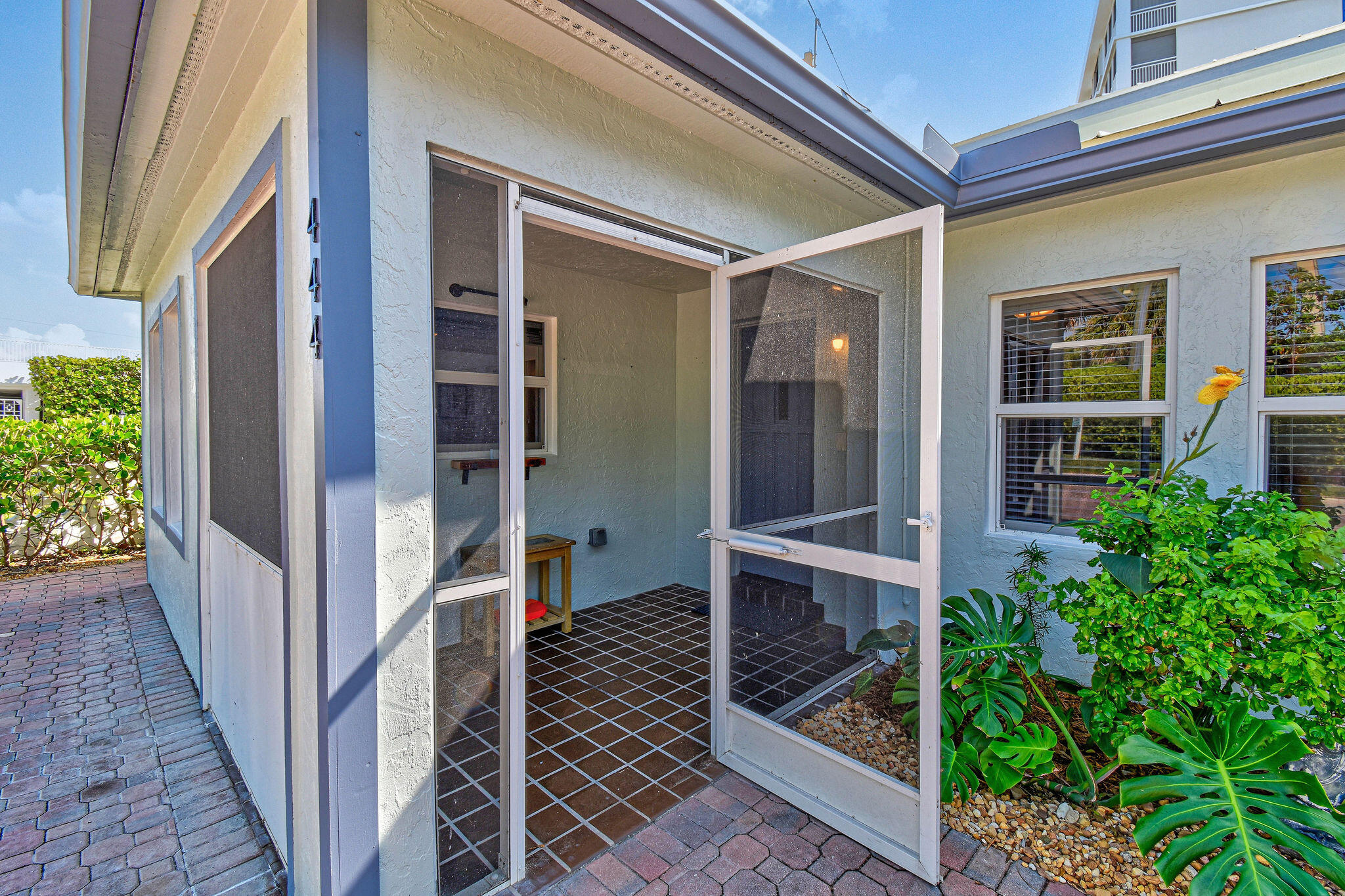 SURFSIDE PARK - Residential Income