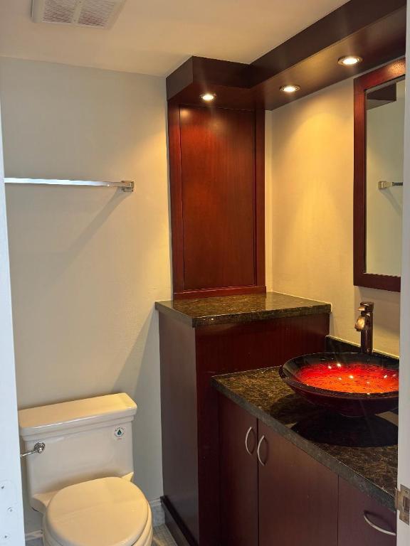 AMBASSADORS V NORTH CONDO - Residential