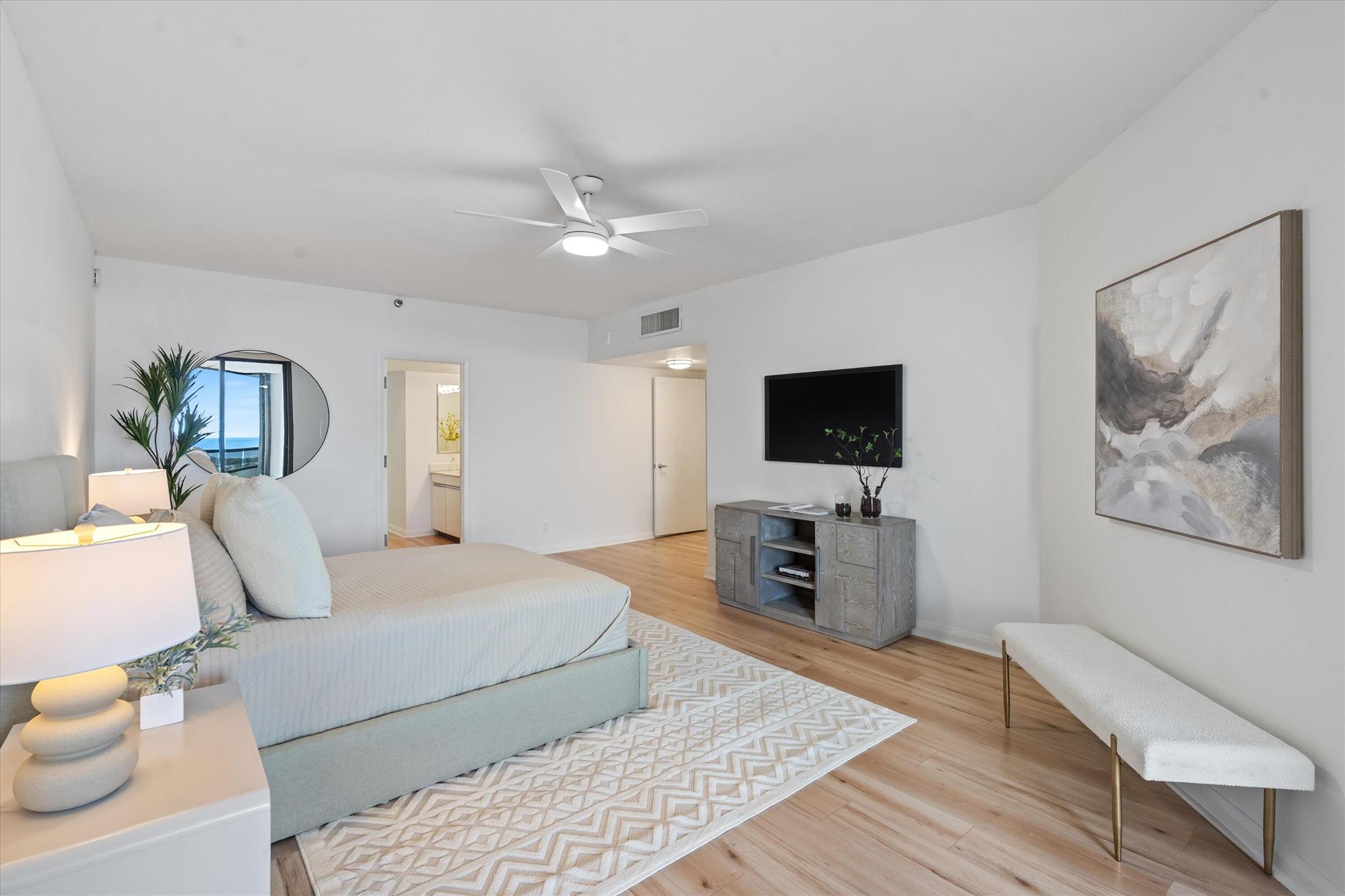 OLD PORT COVE LAKE POINT - Residential Lease