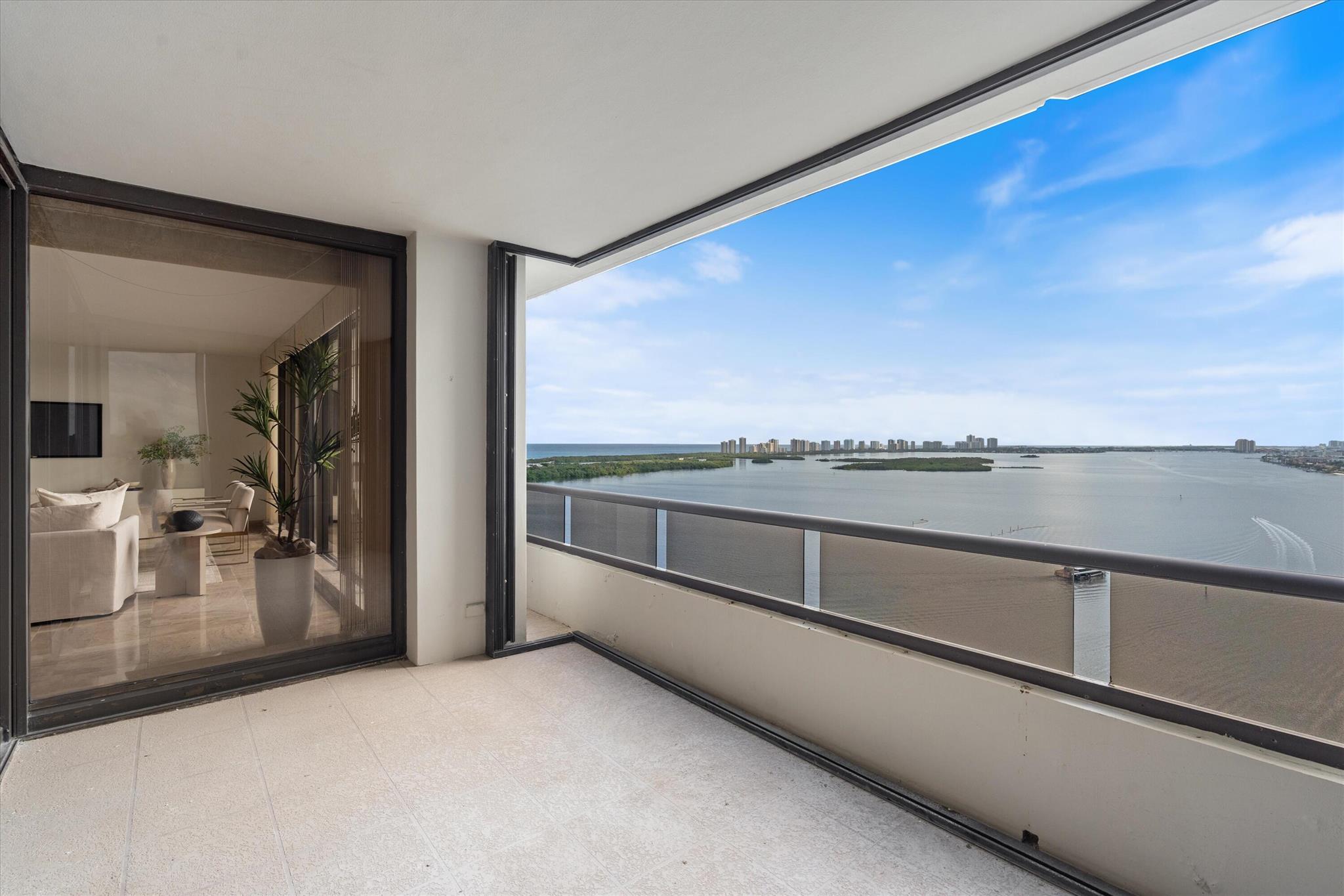 OLD PORT COVE LAKE POINT - Residential Lease