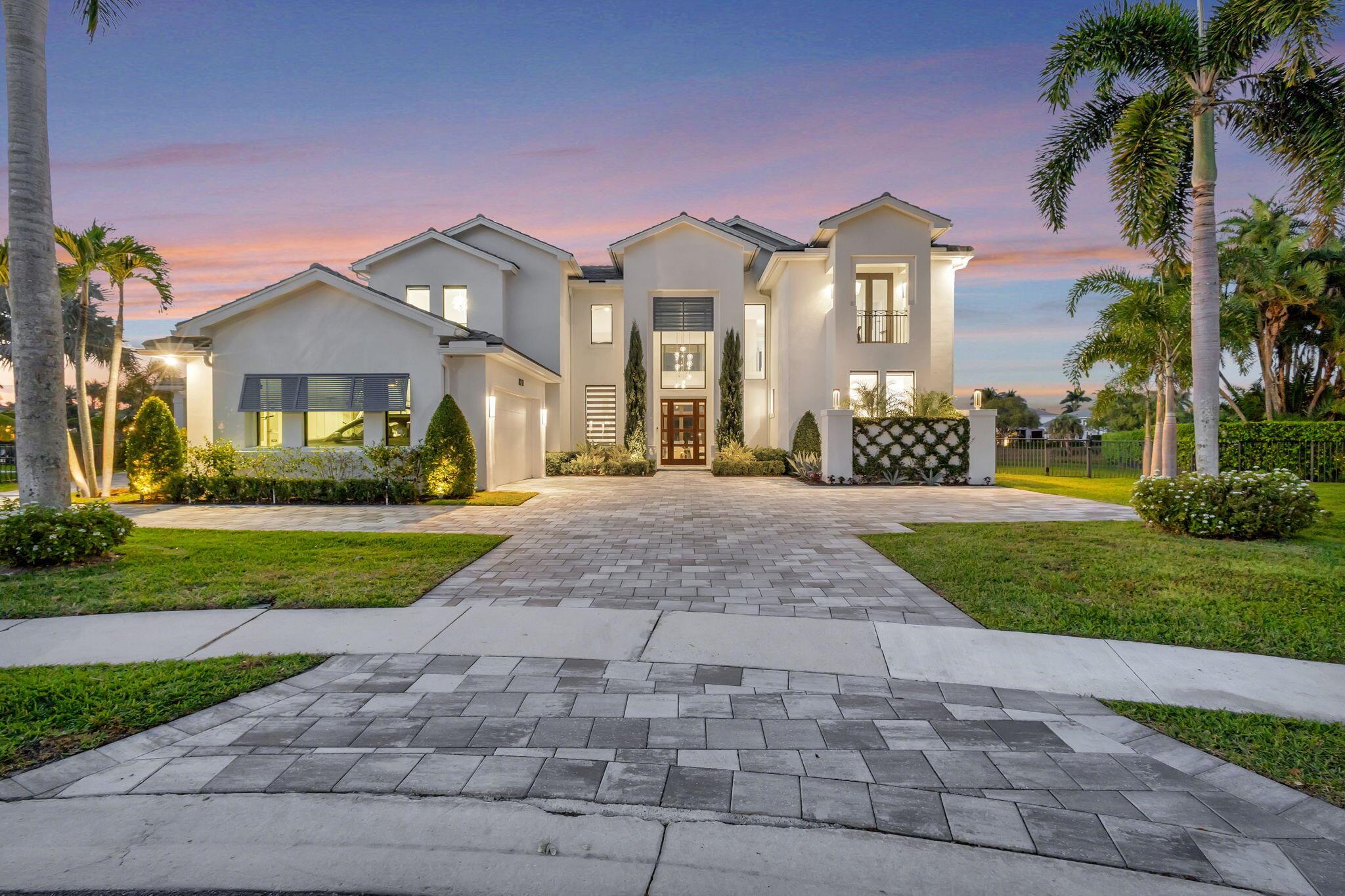 820 Floret Drive