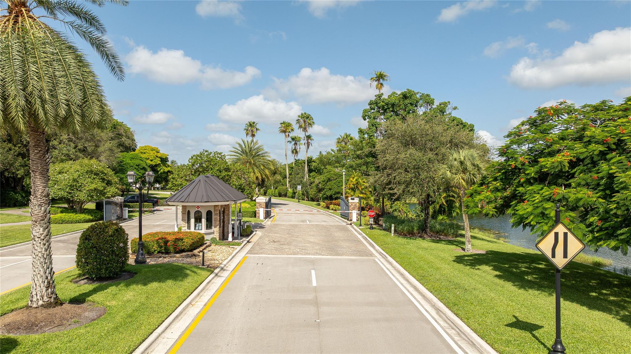 The Landings Of Parkland - Residential