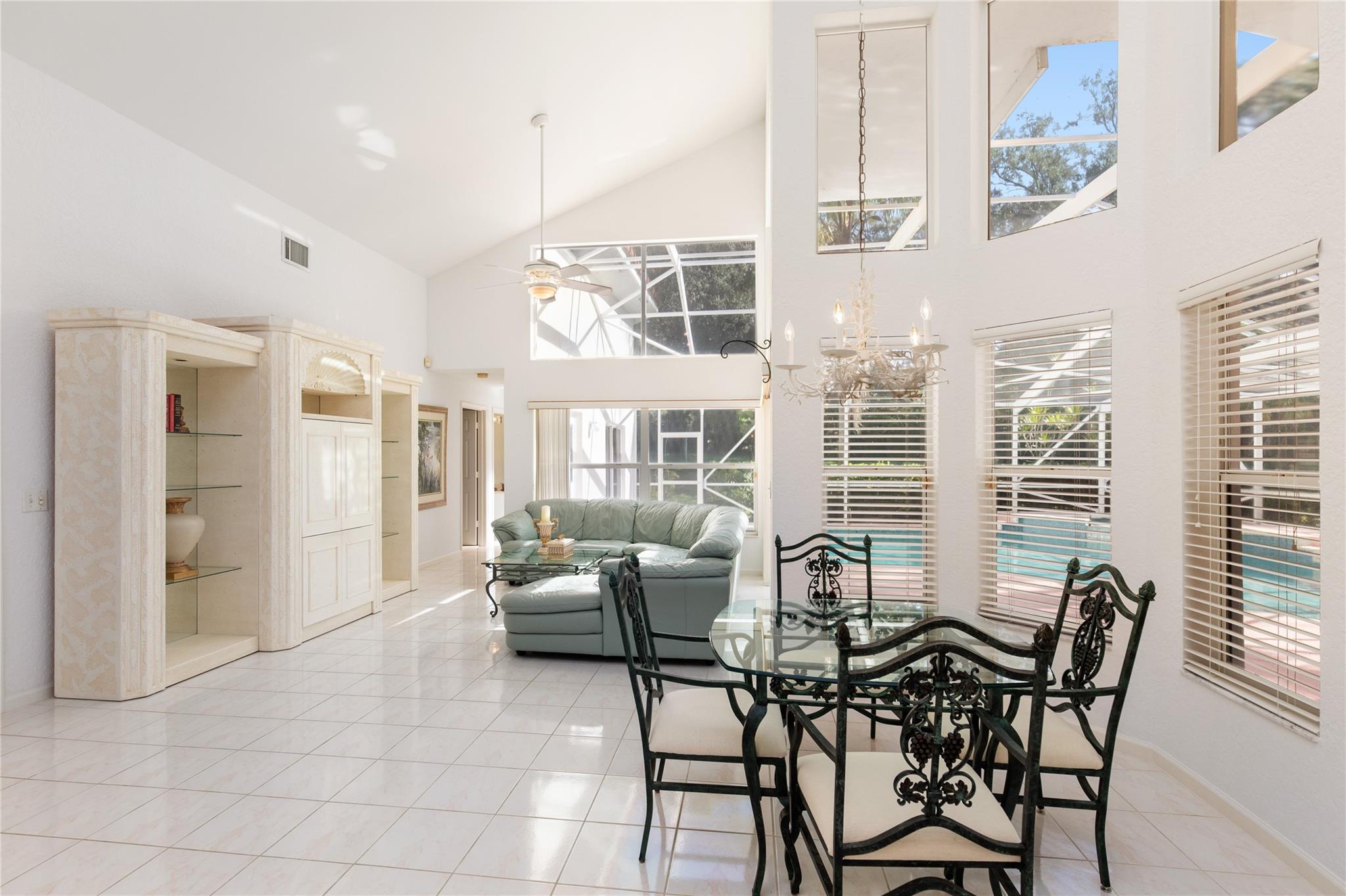 The Landings Of Parkland - Residential