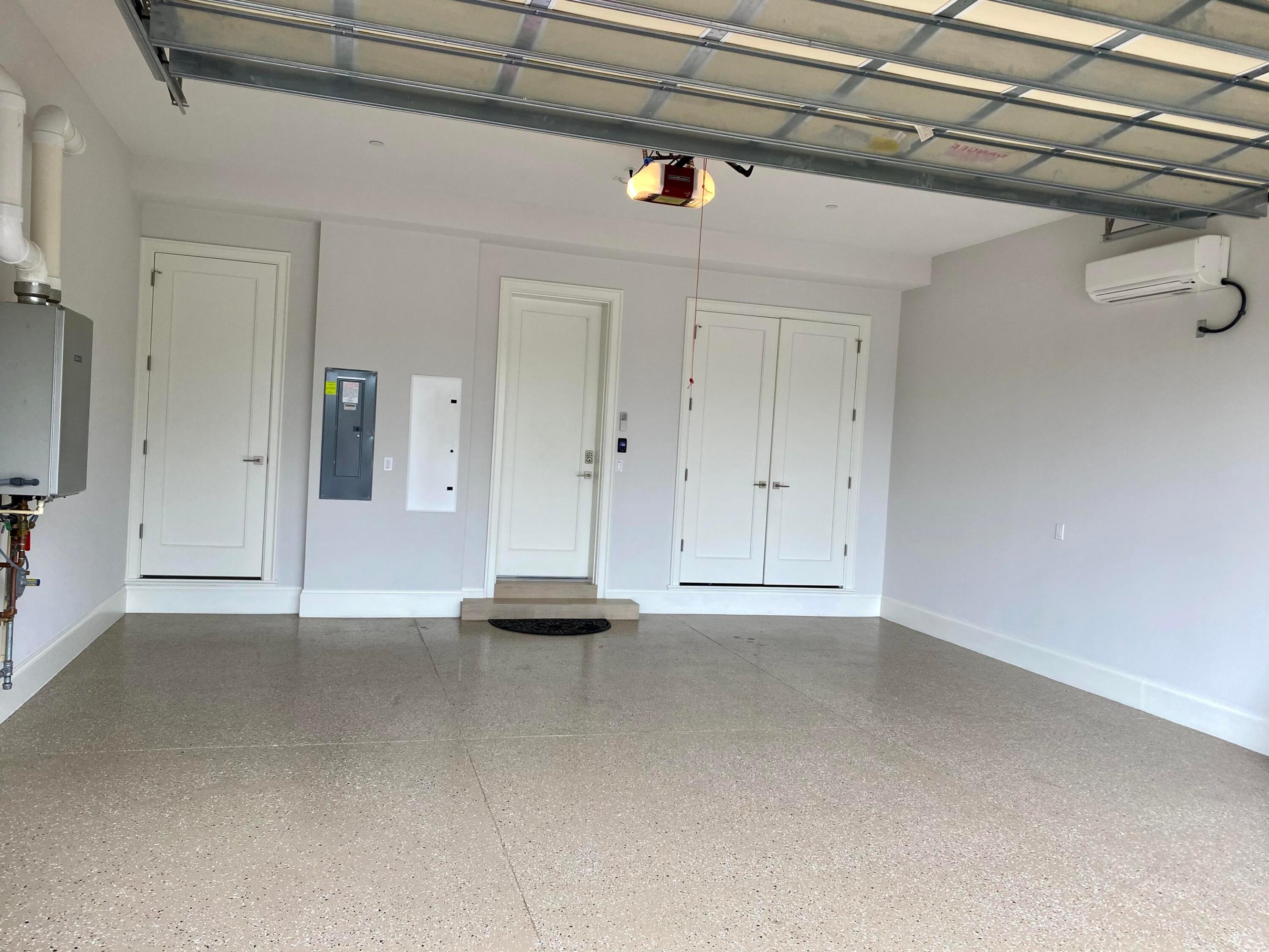 Inlet Palms - Residential