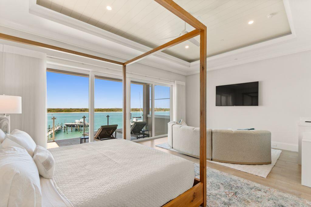 INLET PALMS PLANNED DEVELOPMENT - Residential