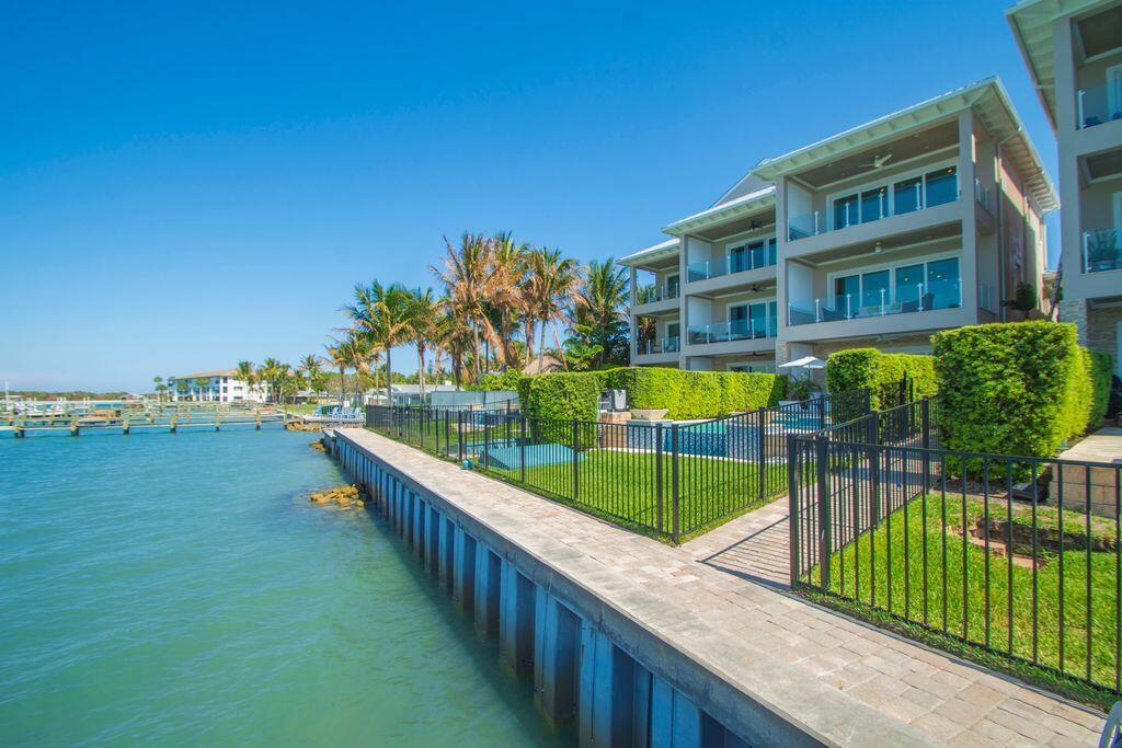 INLET PALMS PLANNED DEVELOPMENT - Residential