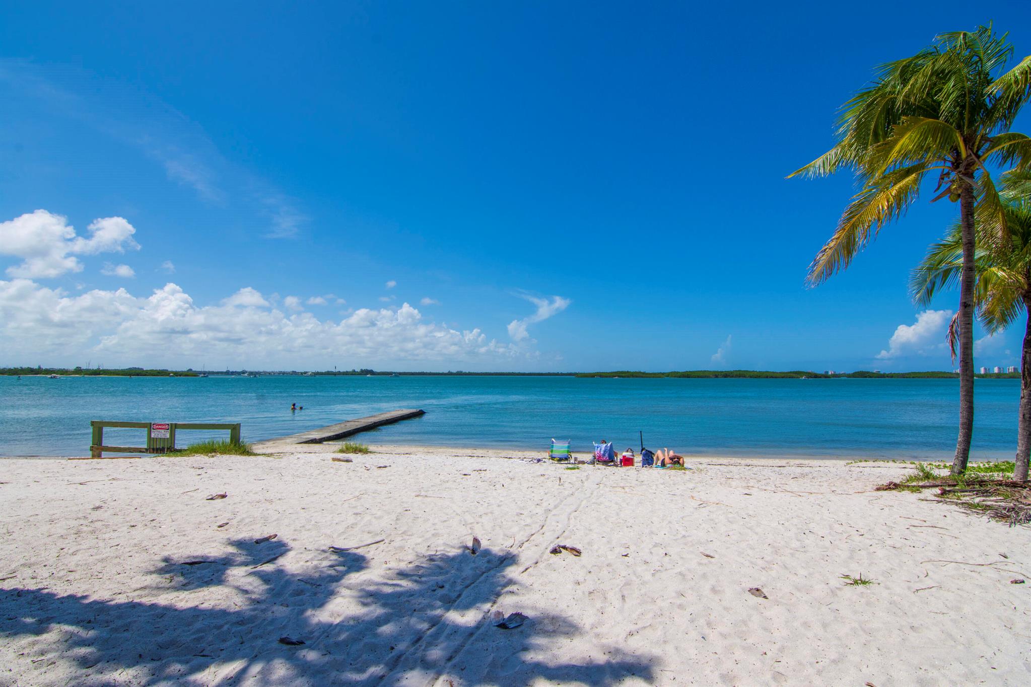Inlet Palms - Residential
