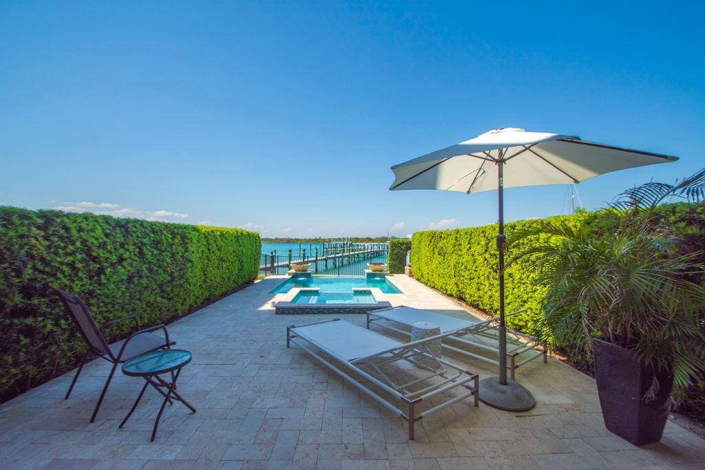 INLET PALMS PLANNED DEVELOPMENT - Residential