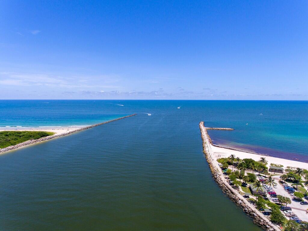 Inlet Palms - Residential