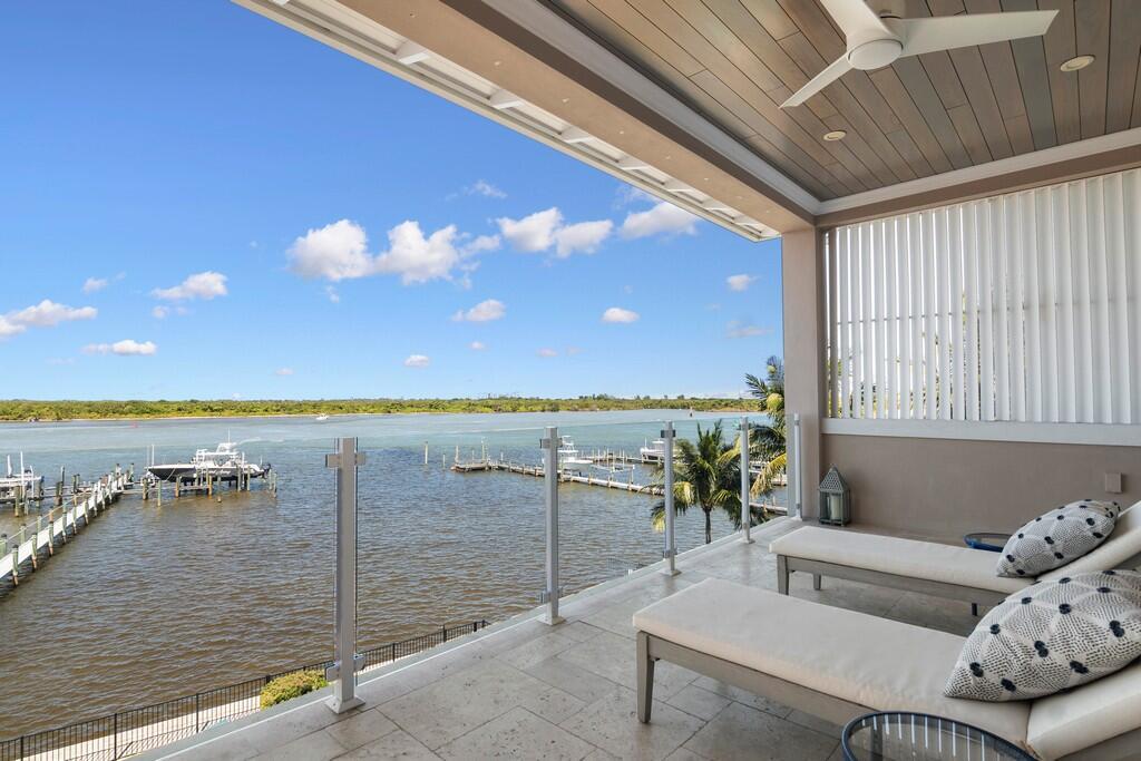 Inlet Palms - Residential