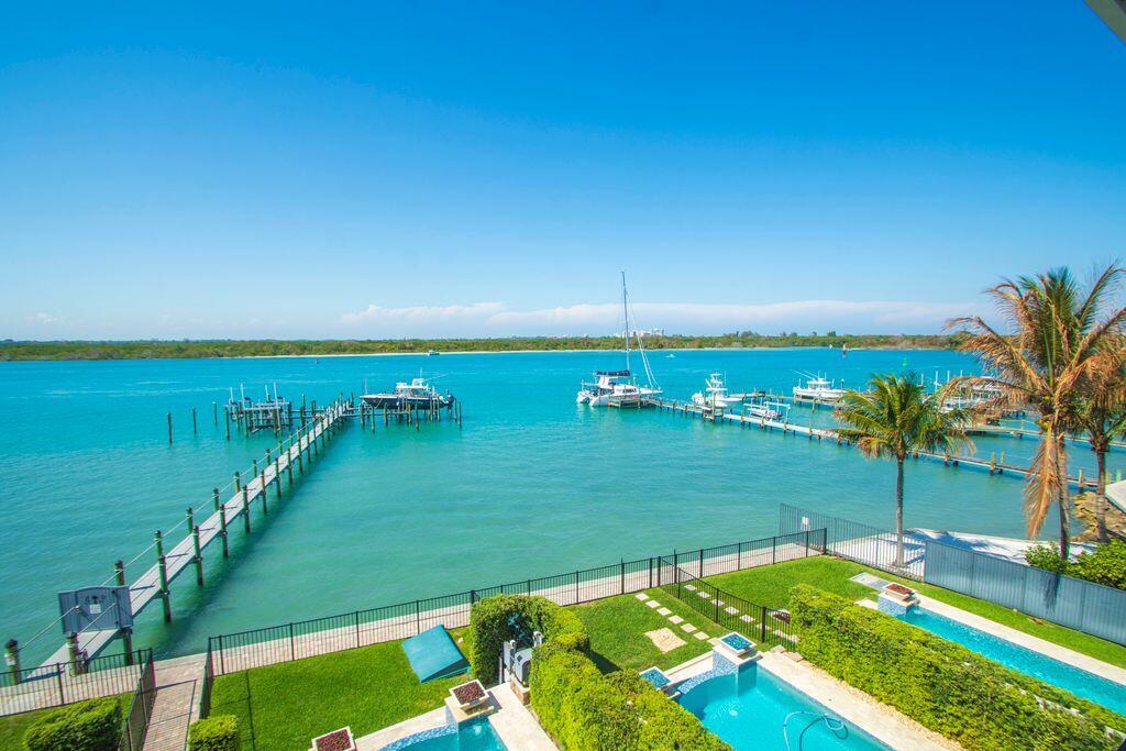 INLET PALMS PLANNED DEVELOPMENT - Residential