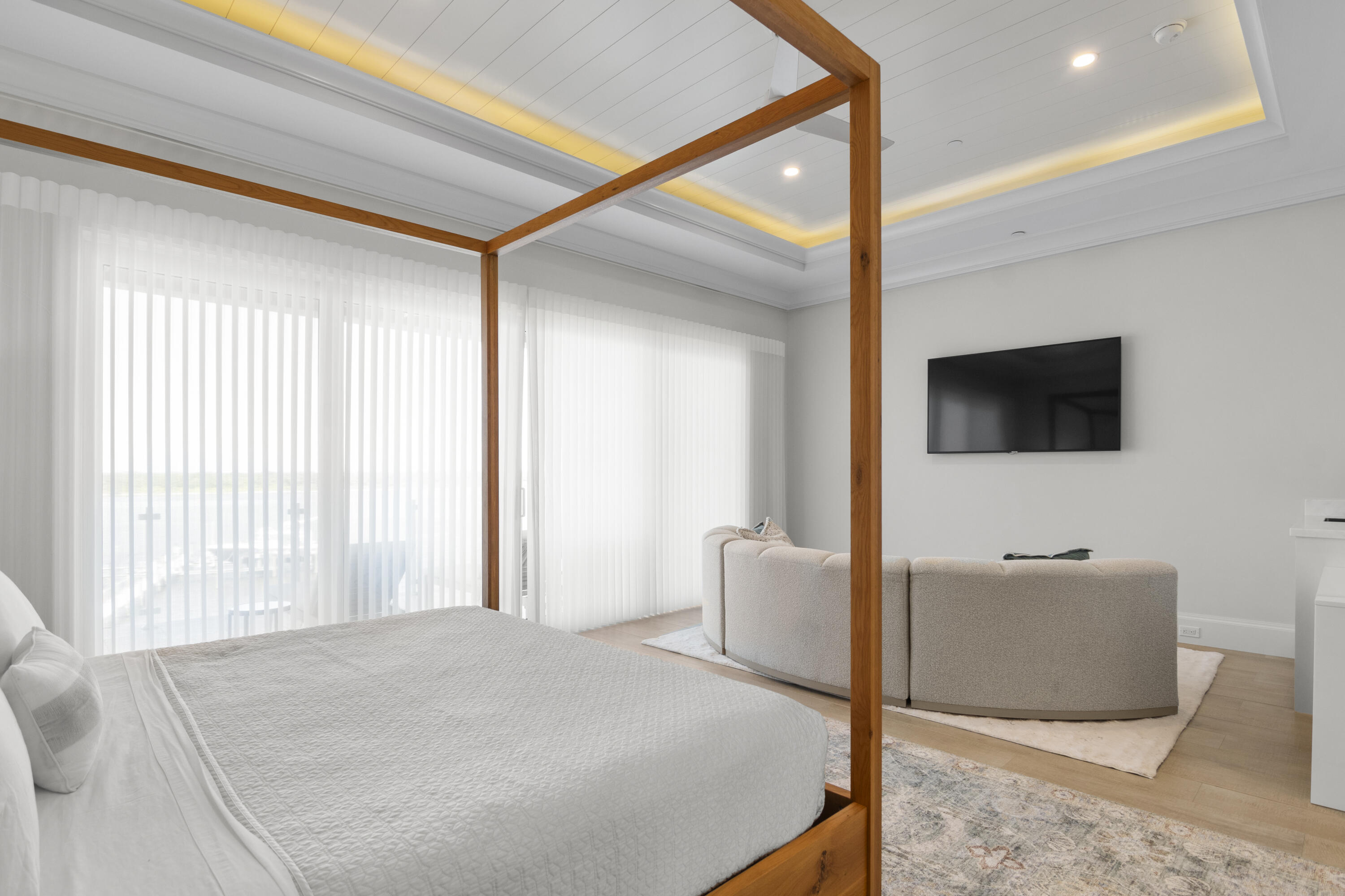 Inlet Palms - Residential