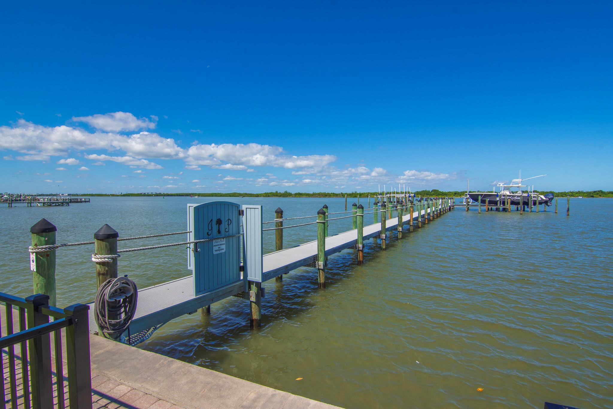 Inlet Palms - Residential
