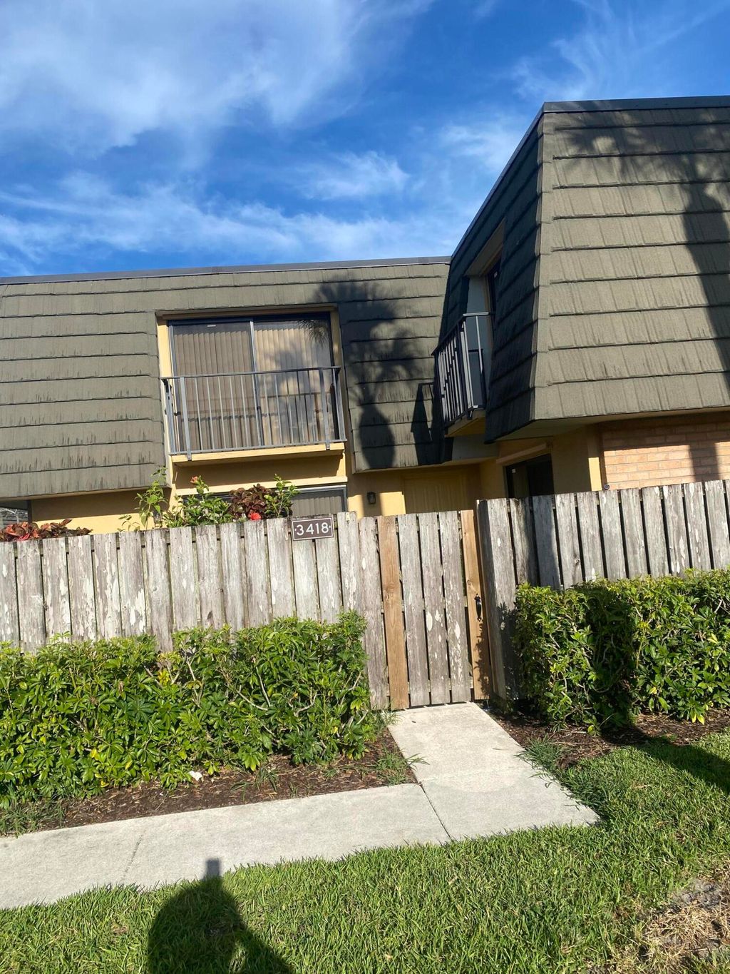 Photo of 3418 34th Way, West Palm Beach, FL 33407 (MLS # B26048368)