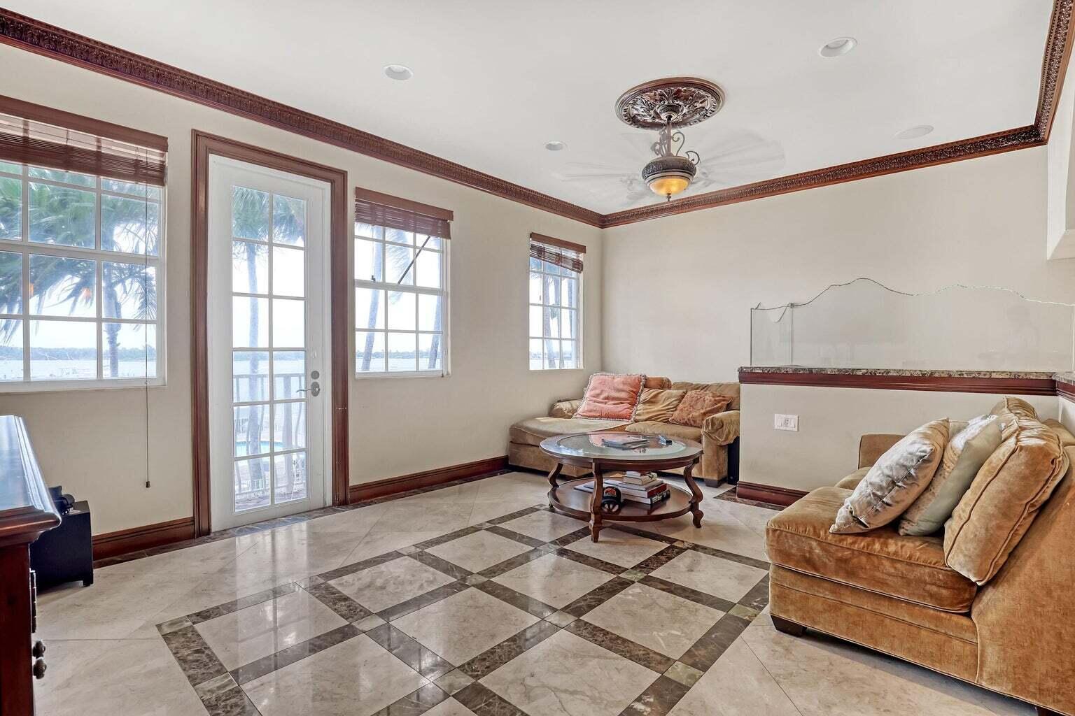 HARBORS - Residential Lease