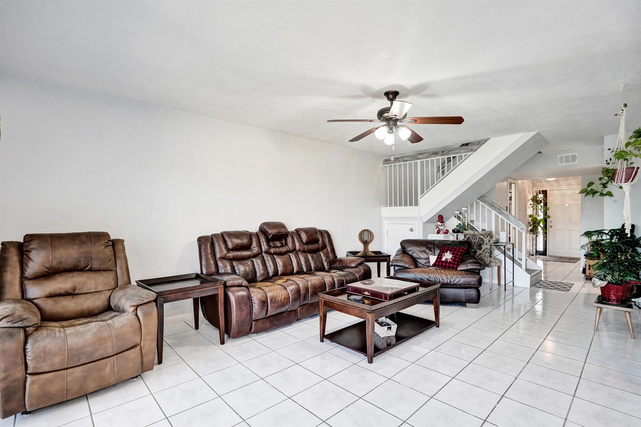 FAIRWAYS OF SUNRISE - Residential