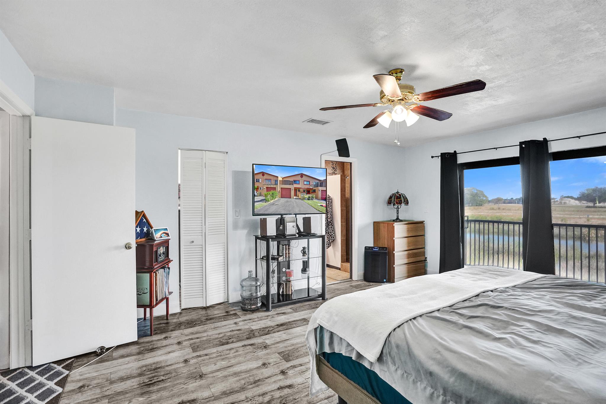 FAIRWAYS OF SUNRISE - Residential