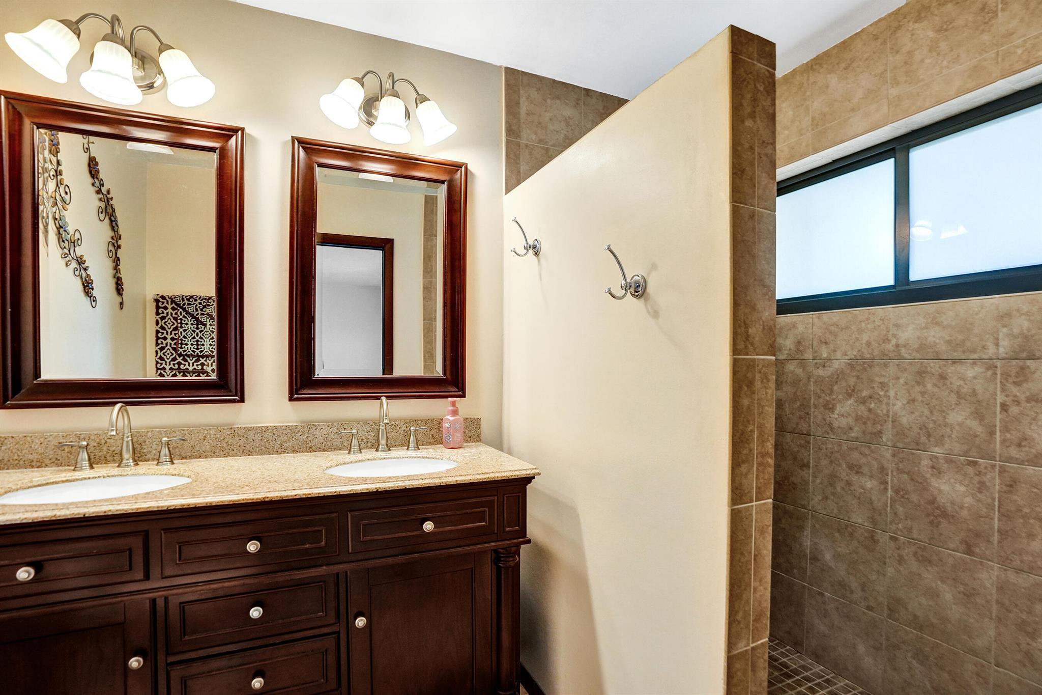 FAIRWAYS OF SUNRISE - Residential