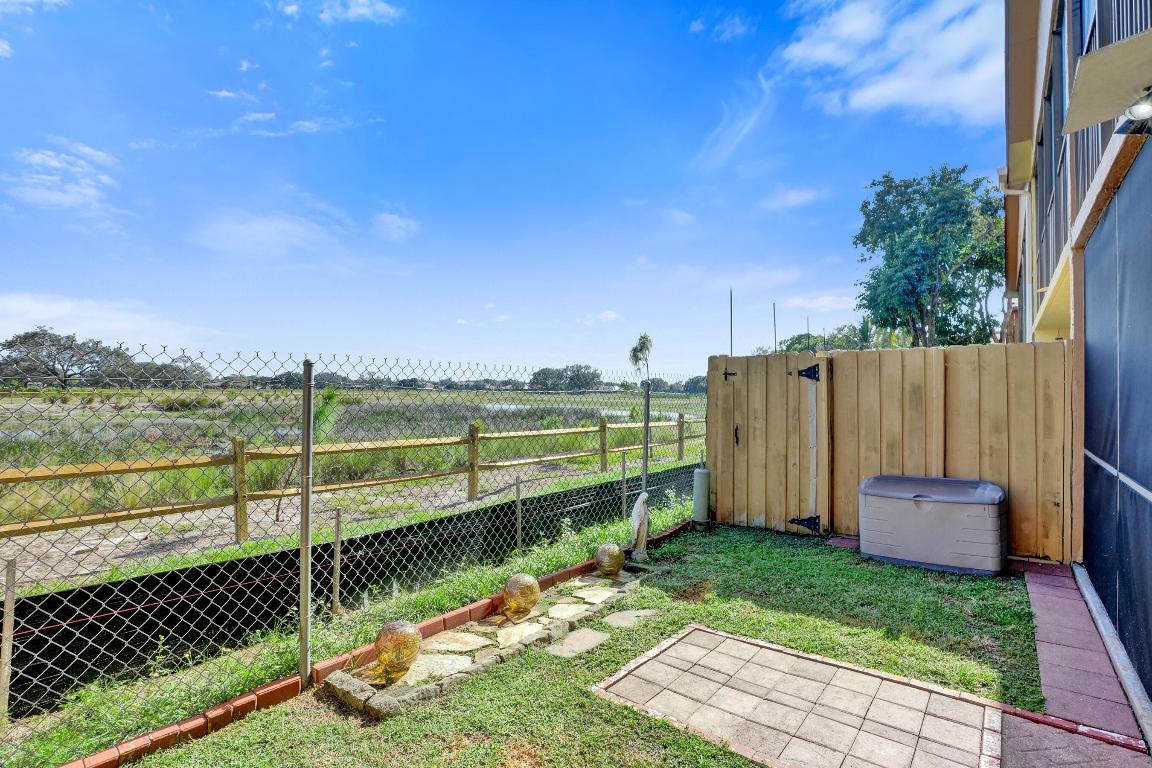 FAIRWAYS OF SUNRISE - Residential