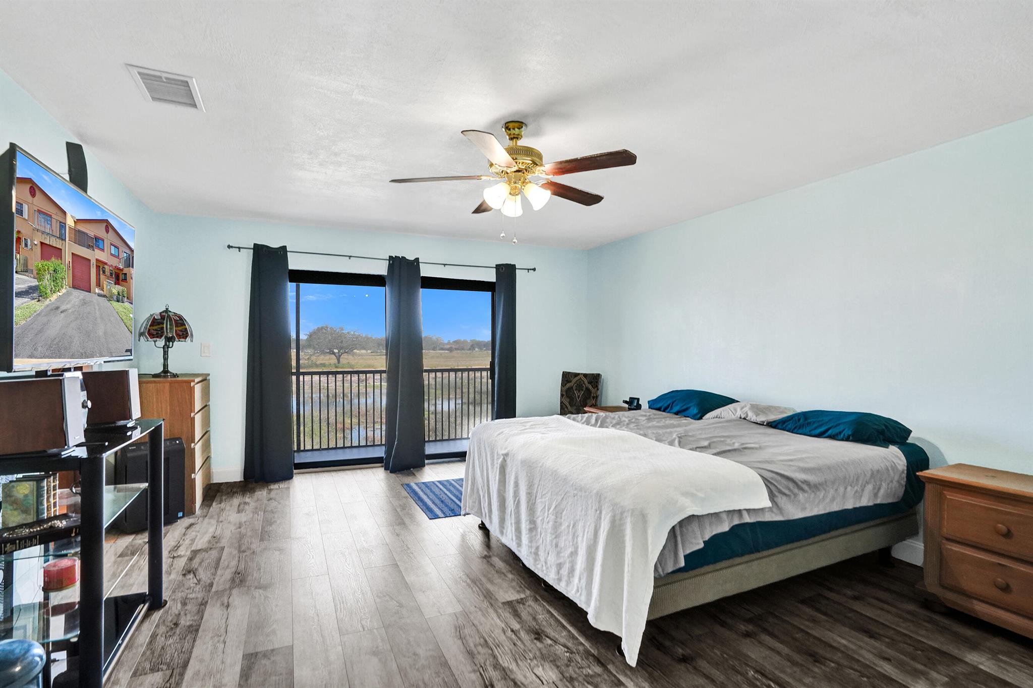 FAIRWAYS OF SUNRISE - Residential