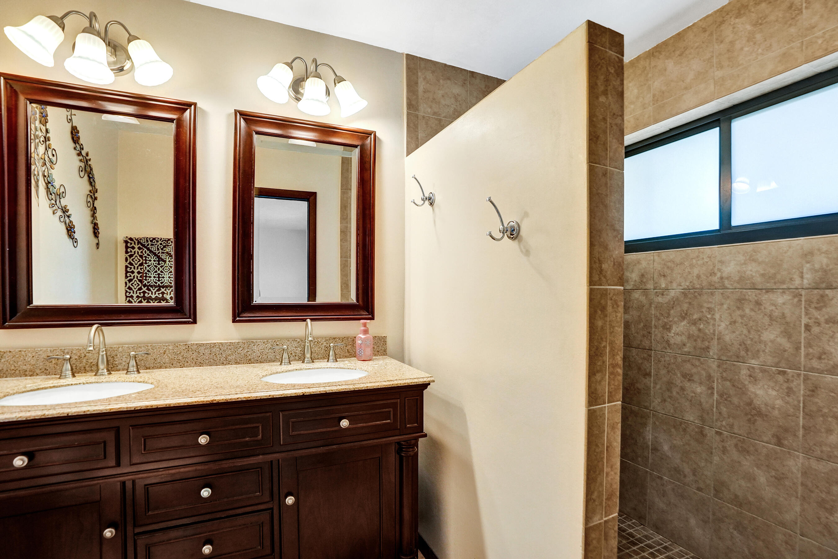 FAIRWAYS OF SUNRISE - Residential